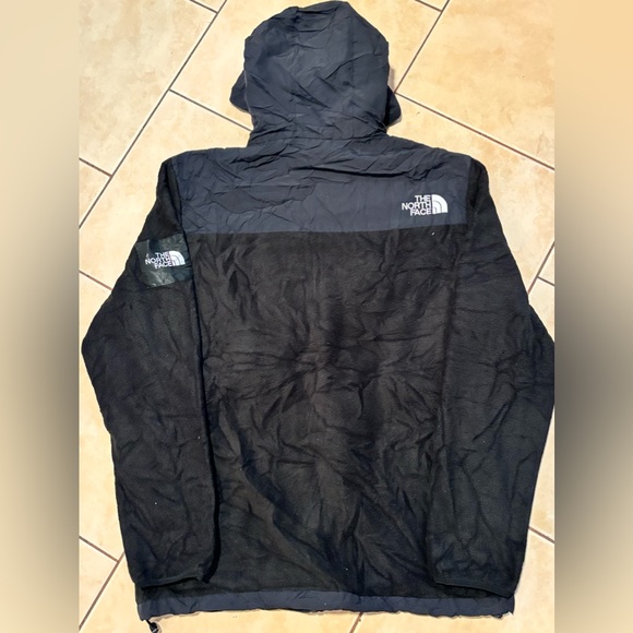 North Face Hooded Fleece with Full Zipper , Unisex - Picture 13 of 16
